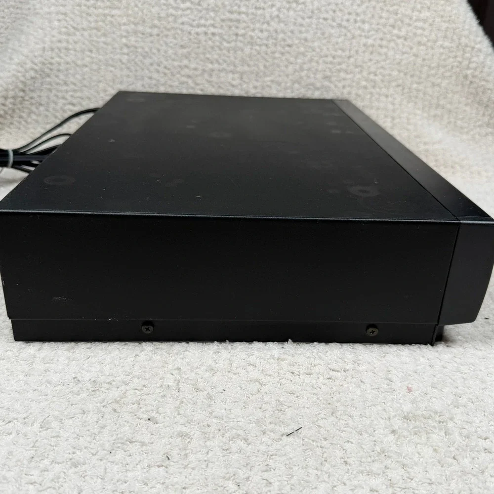 Mitsubishi HS-U520 VHS Hi-Fi Stereo Video Cassette Recorder VCR Tested No Remote